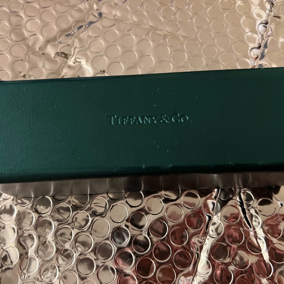 TIFFANY & CO   eyeglass case - Picture 4 of 6